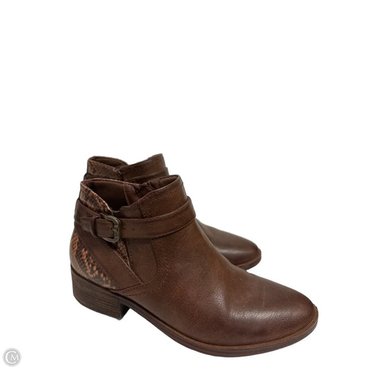 Boots Ankle Flats By Bare Traps In Brown, Size: 7.5