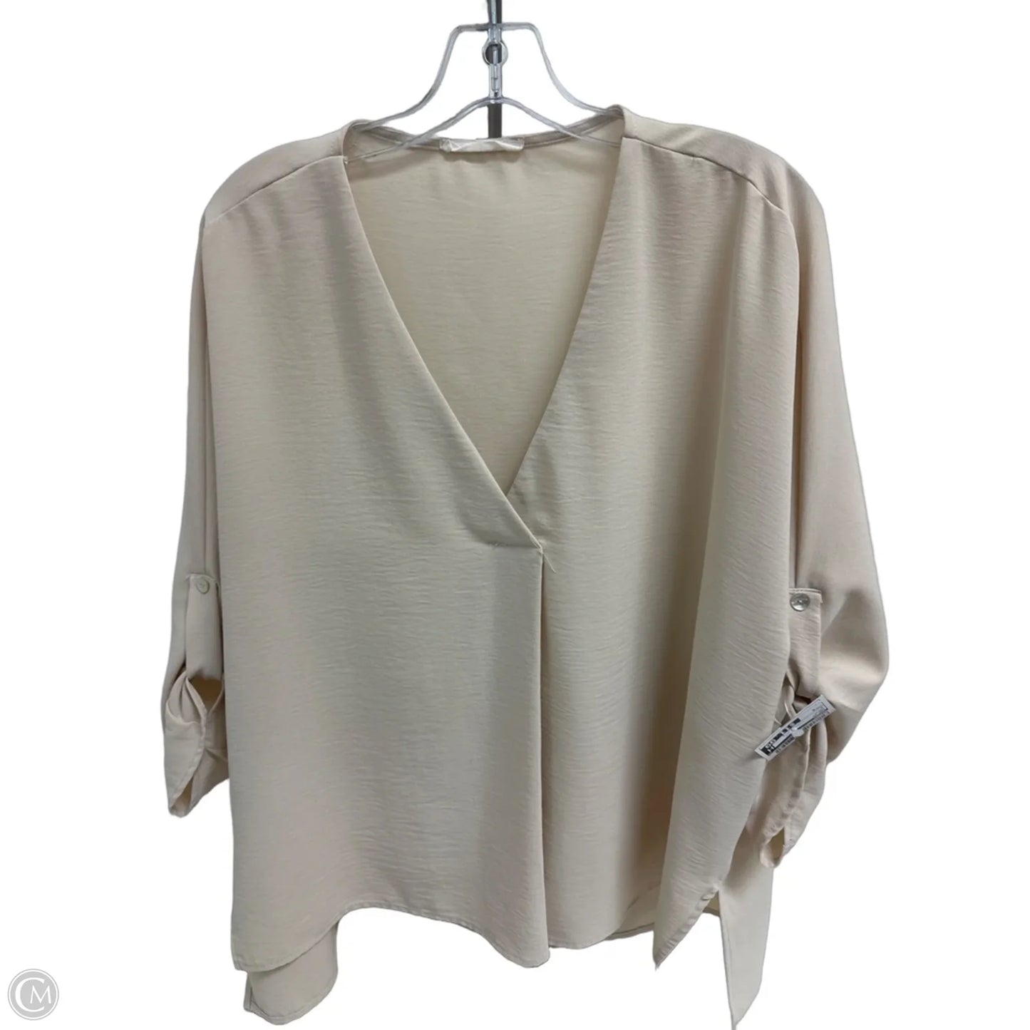 Top Short Sleeve By Entro In Cream, Size: S