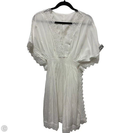 Swimwear Cover-up By Clothes Mentor In White, Size: M
