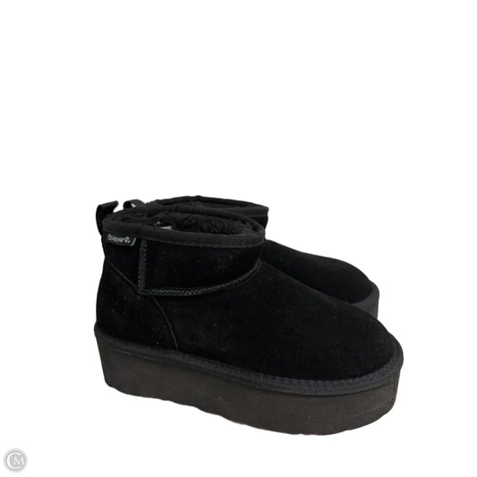 Boots Ankle Heels By Bearpaw In Black, Size: 7