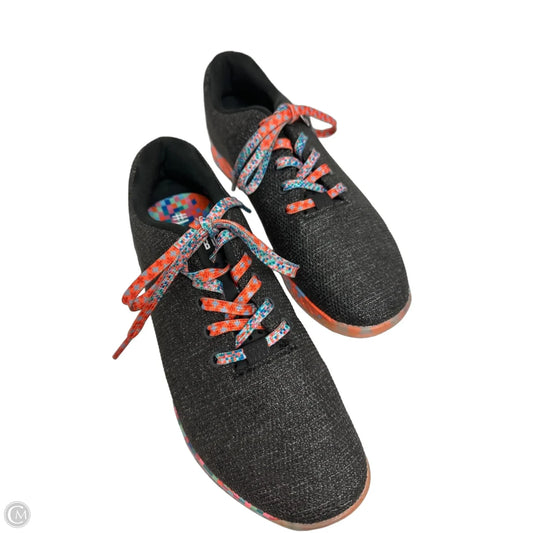 Shoes Athletic By Cmc In Grey, Size: 11