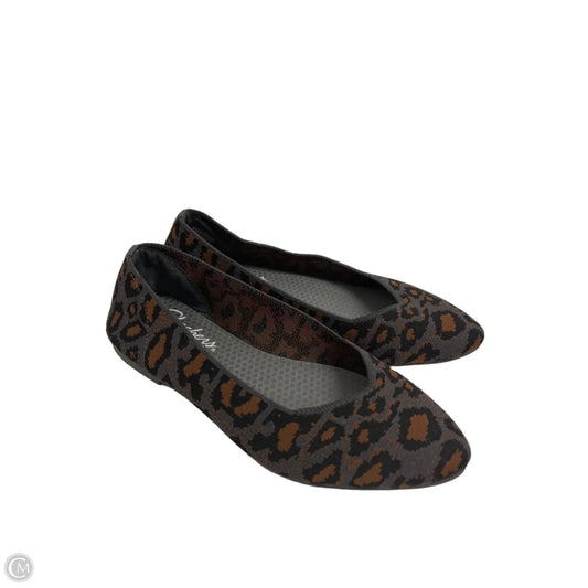 Shoes Flats By Skechers In Animal Print, Size: 7.5