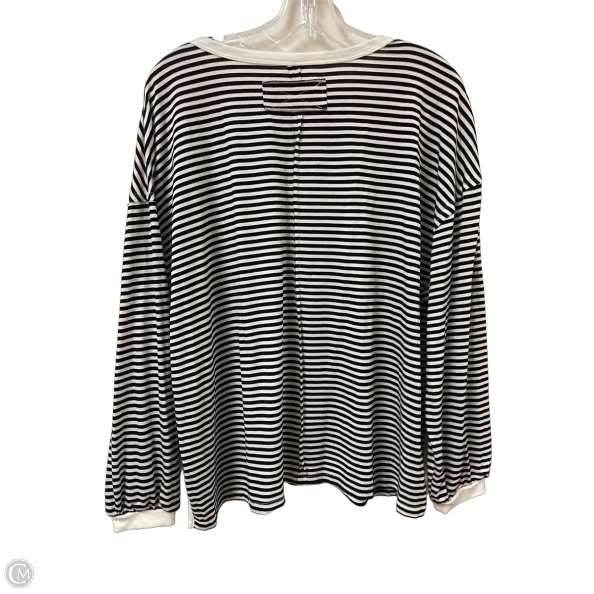 Top Long Sleeve By Evaless In Striped Pattern, Size: M