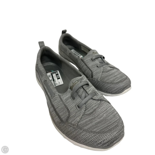 Shoes Sneakers By Skechers In Grey, Size: 9