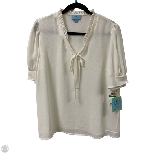 Top Short Sleeve By Cece In Cream, Size: L
