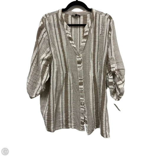Blouse Short Sleeve By Clothes Mentor In Tan, Size: 3x