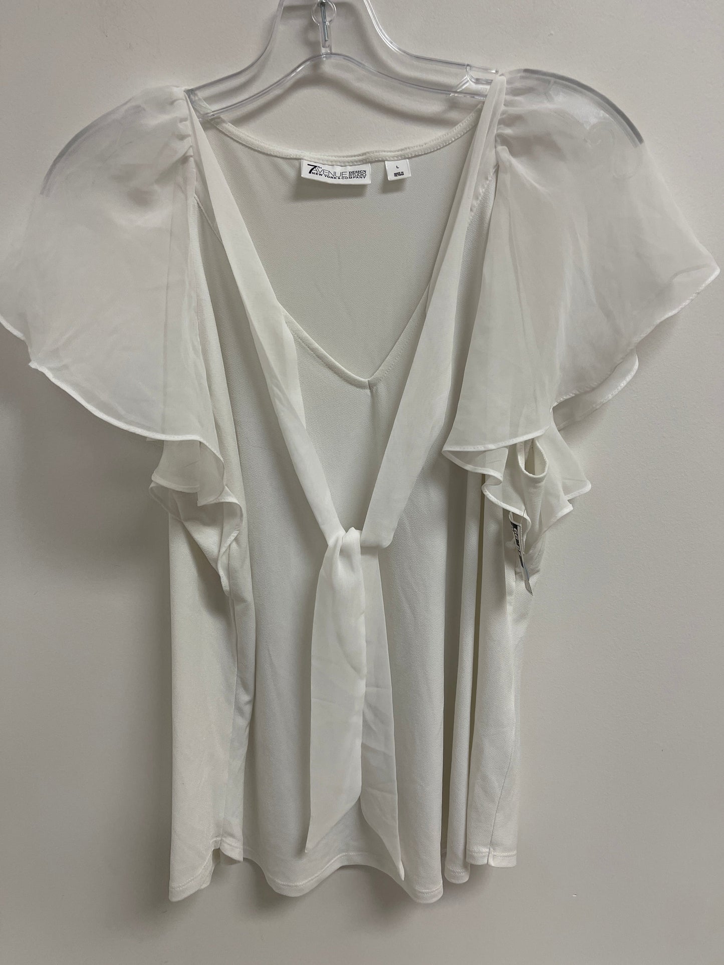 White Top Sleeveless New York And Co, Size L