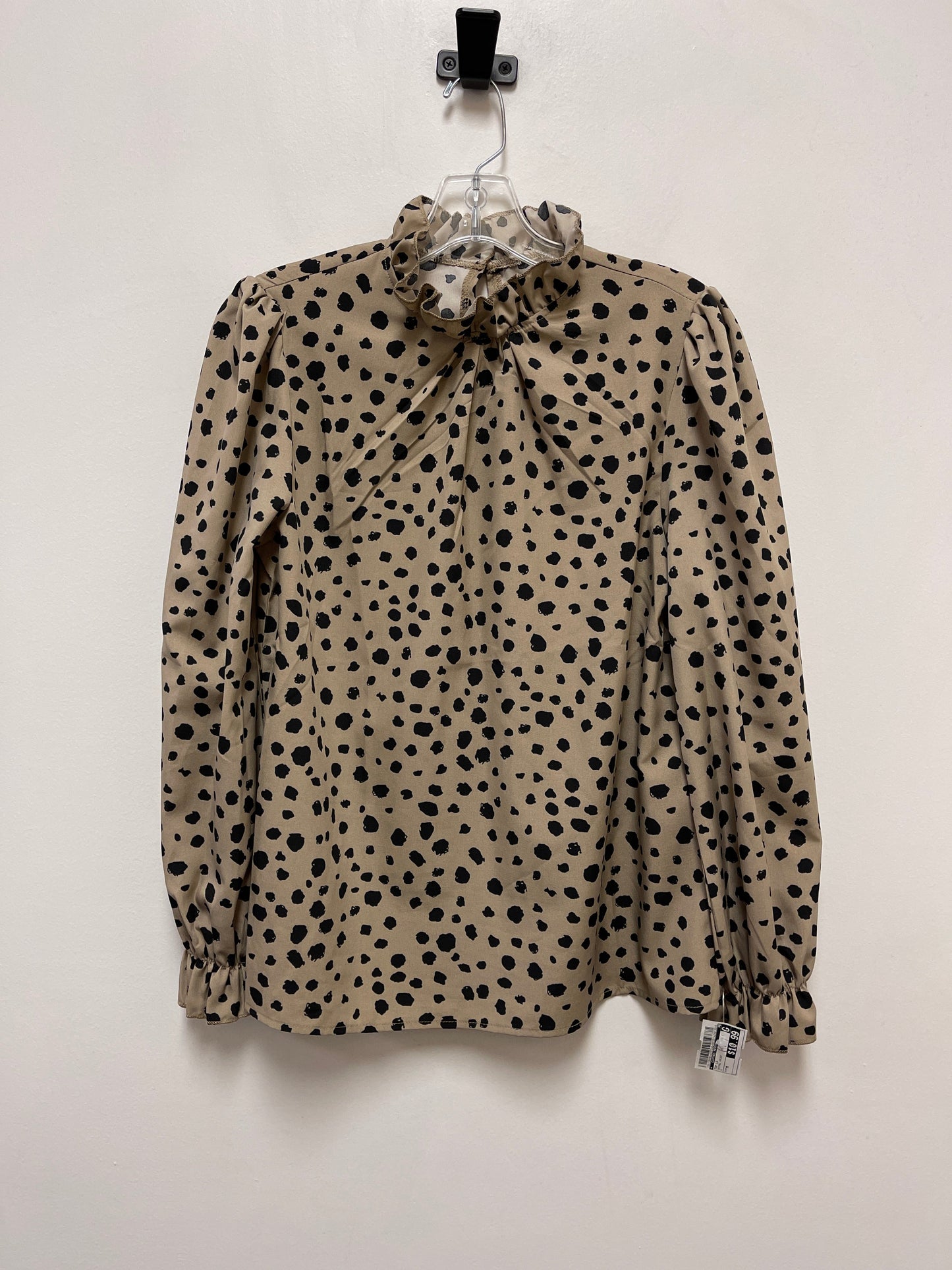 Animal Print Top Long Sleeve Clothes Mentor, Size M