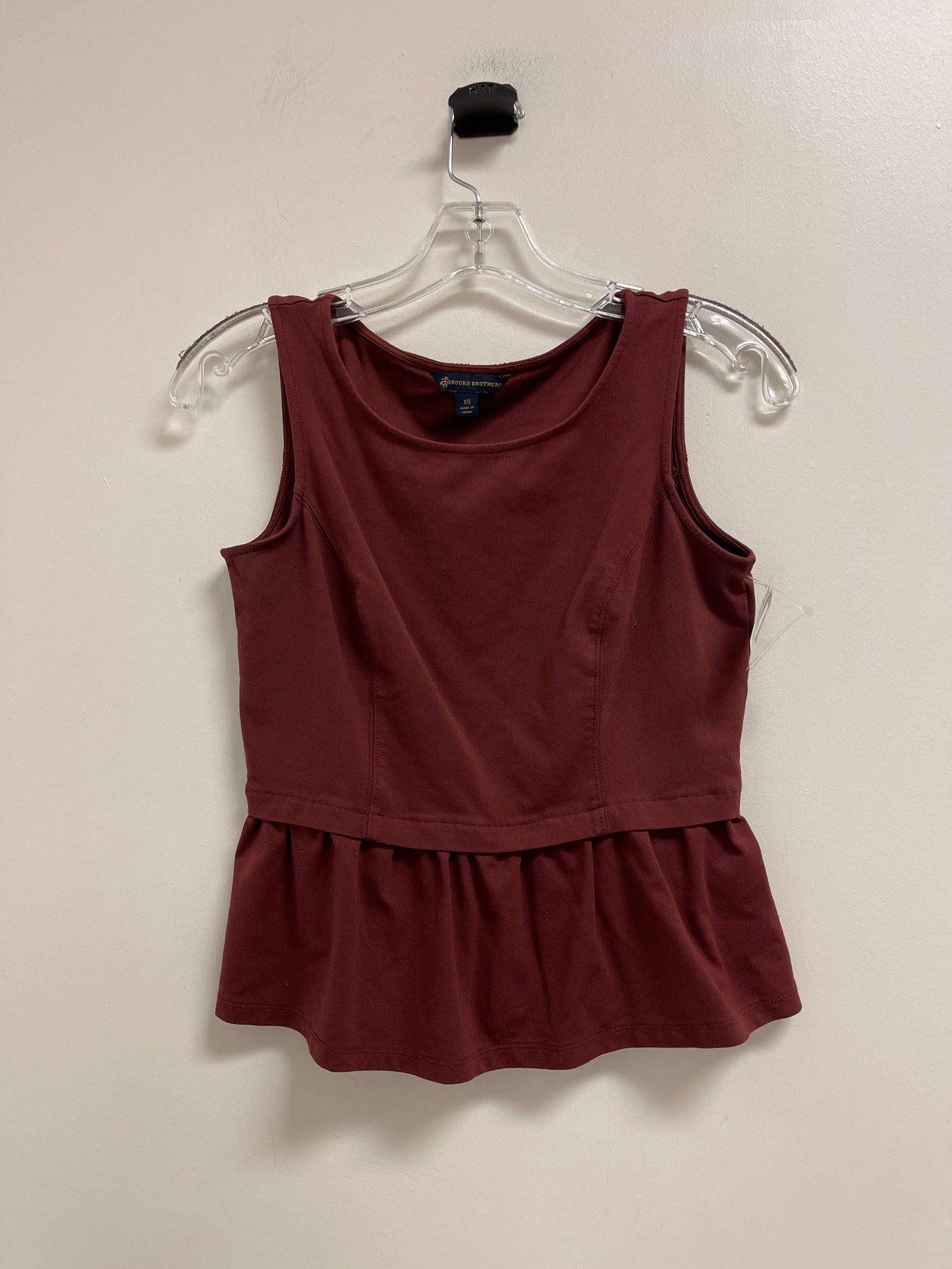 Top Sleeveless By Brooks Brothers In Brown, Size: Xs