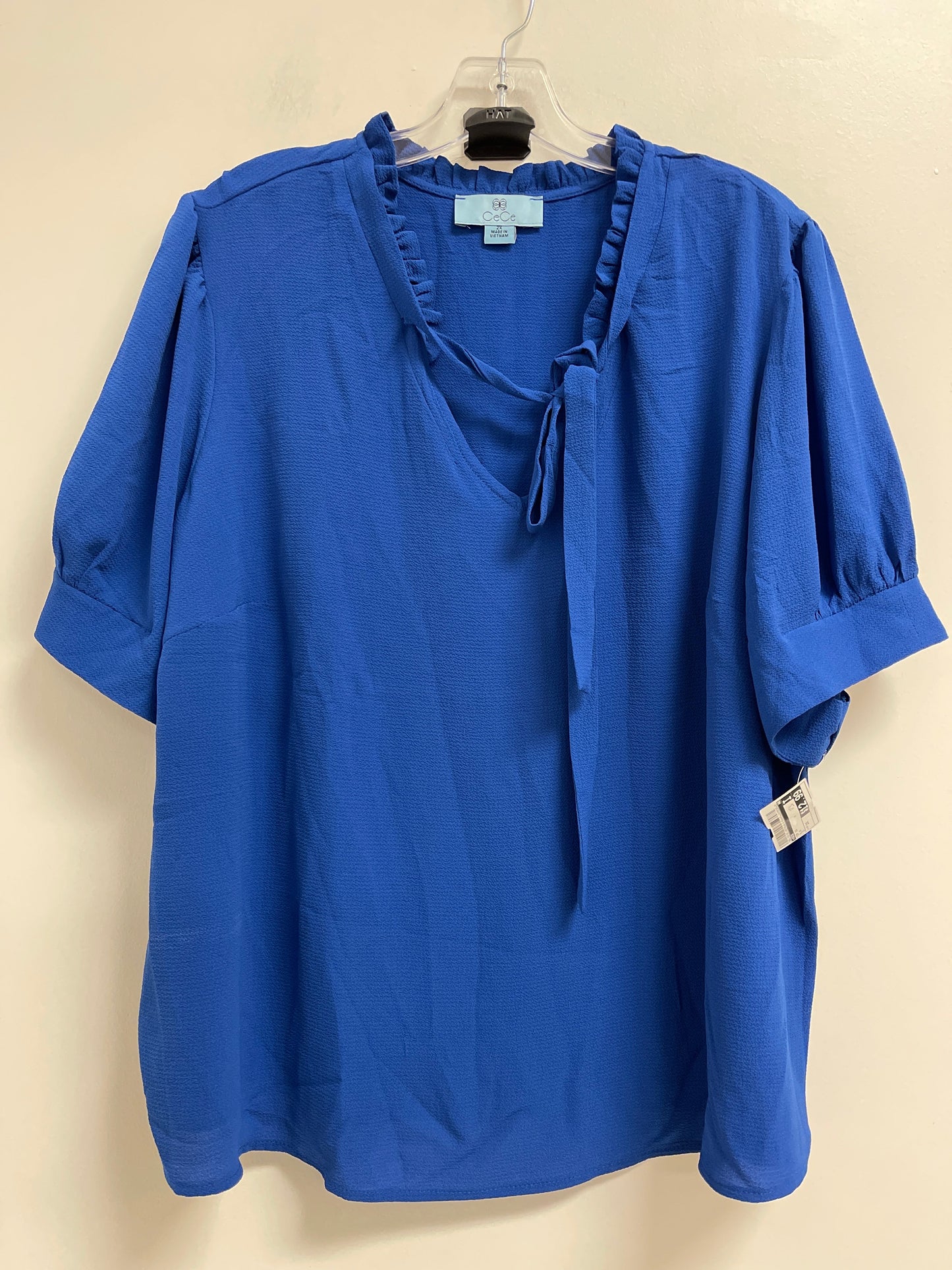 Top Short Sleeve By Cece In Blue, Size: 2x