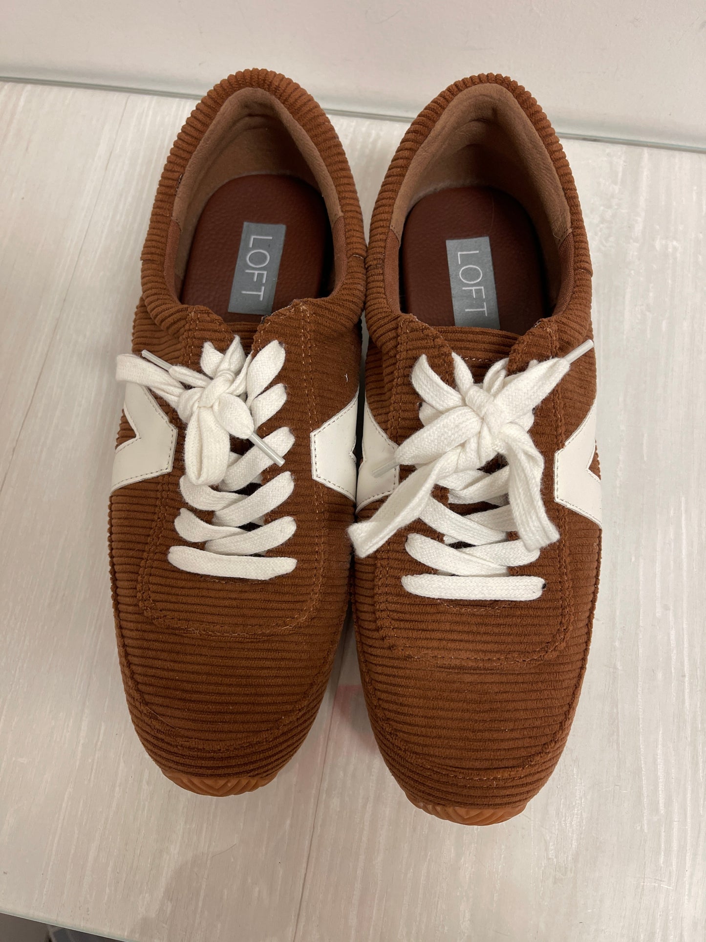 Shoes Sneakers By Loft In Brown, Size: 8.5