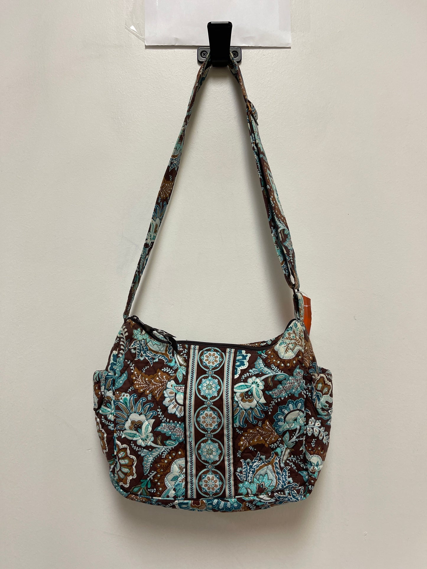 Handbag By Vera Bradley, Size: Medium