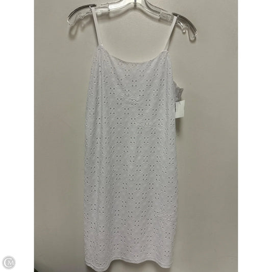 Dress Casual Short By No Boundaries In White, Size: L