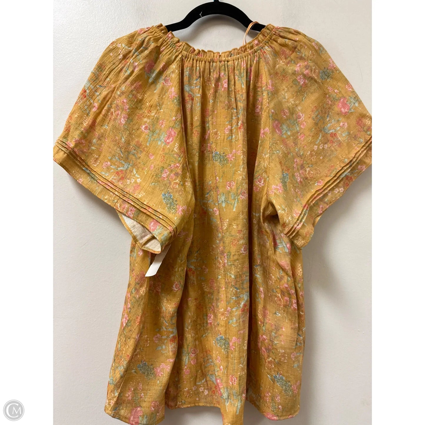 Top Short Sleeve By Wonderly In Yellow, Size: Xl