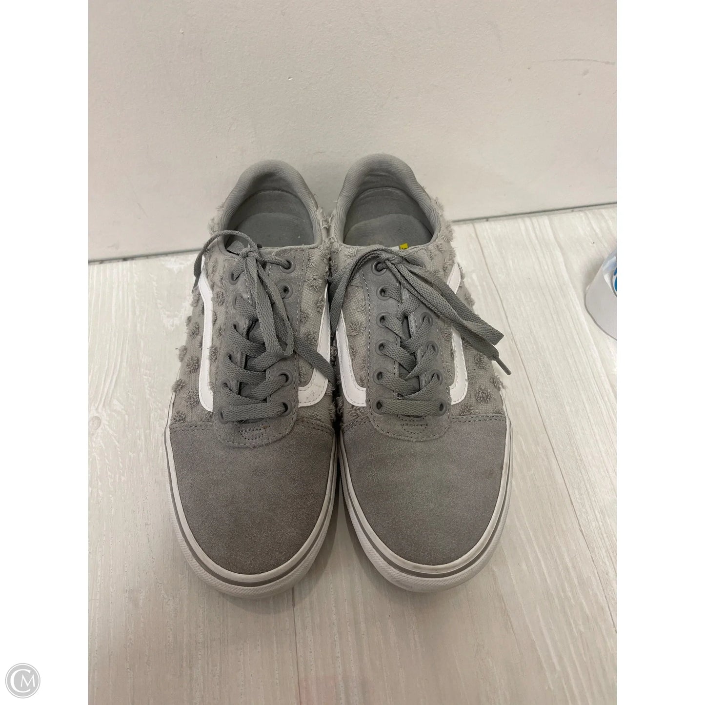 Shoes Sneakers By Vans In Grey, Size: 9