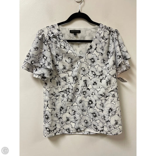 Top Short Sleeve By Banana Republic In Grey, Size: Xs