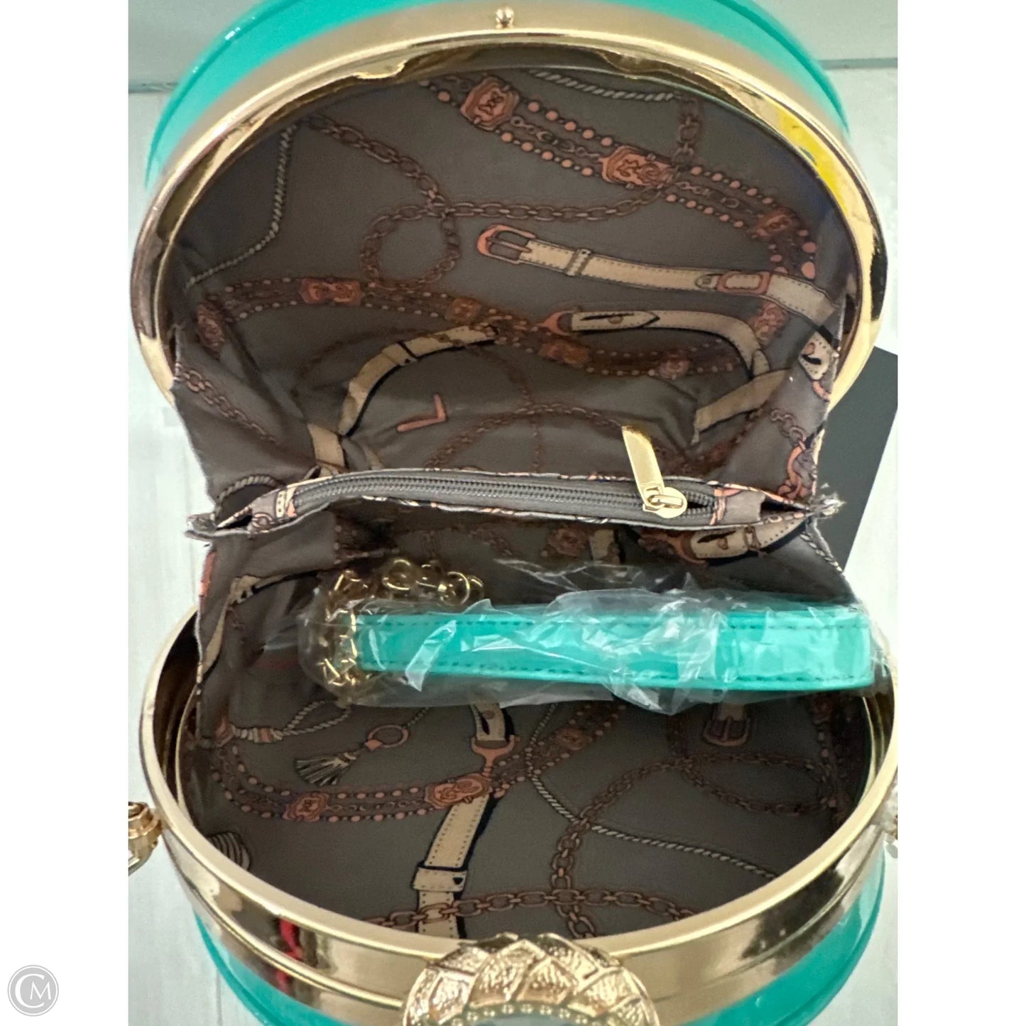 Handbag By Clothes Mentor, Size: Medium