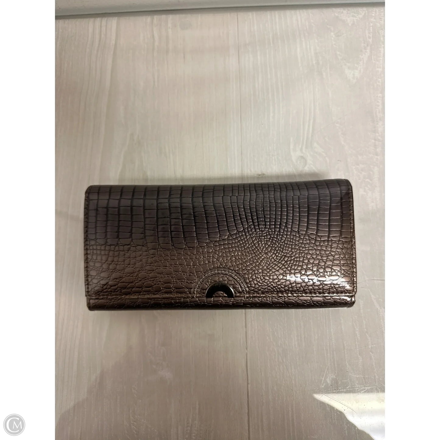 Wallet By Clothes Mentor, Size: Large