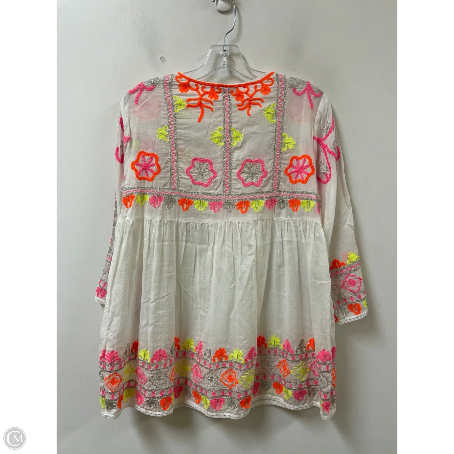Tunic Long Sleeve By Clothes Mentor In White, Size: S
