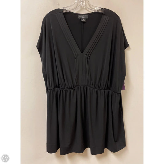 Top Short Sleeve By Liz Claiborne In Black, Size: 2x