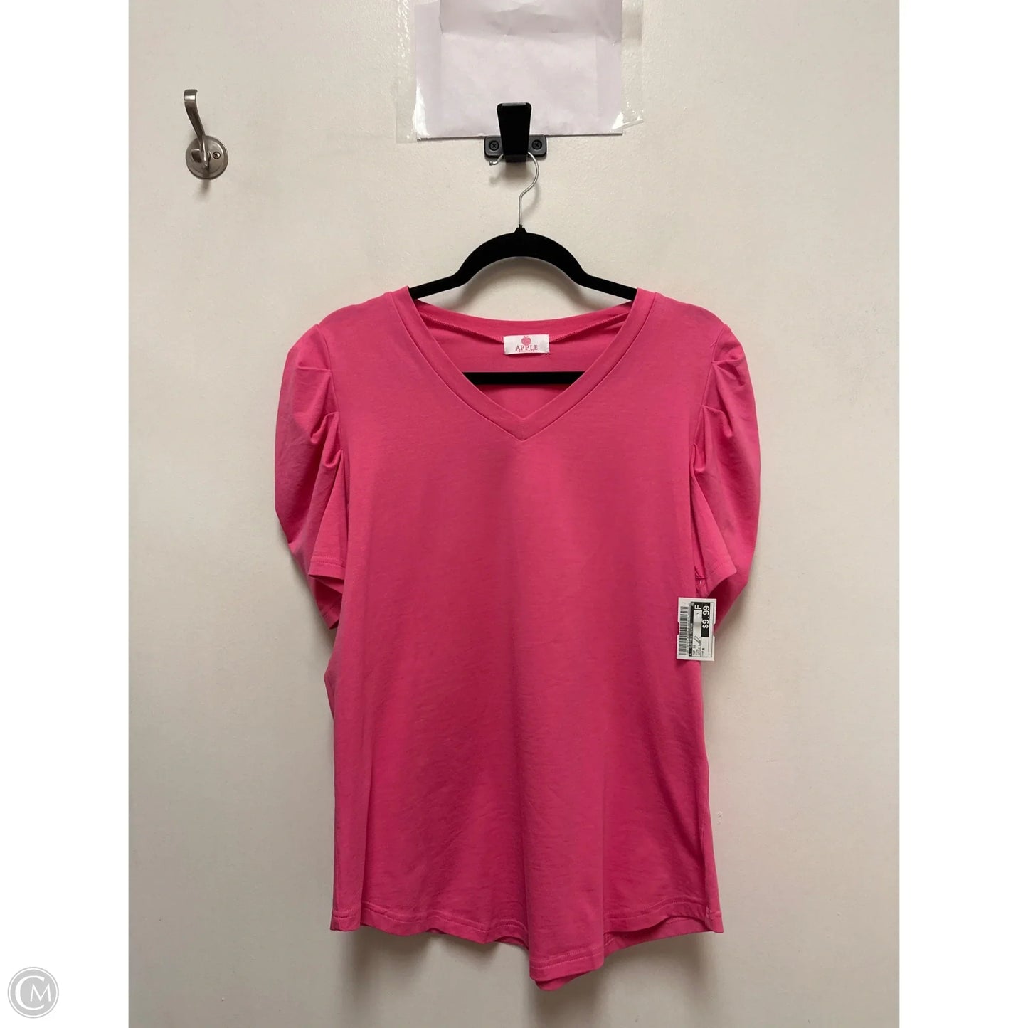 Top Short Sleeve By Clothes Mentor In Pink, Size: M