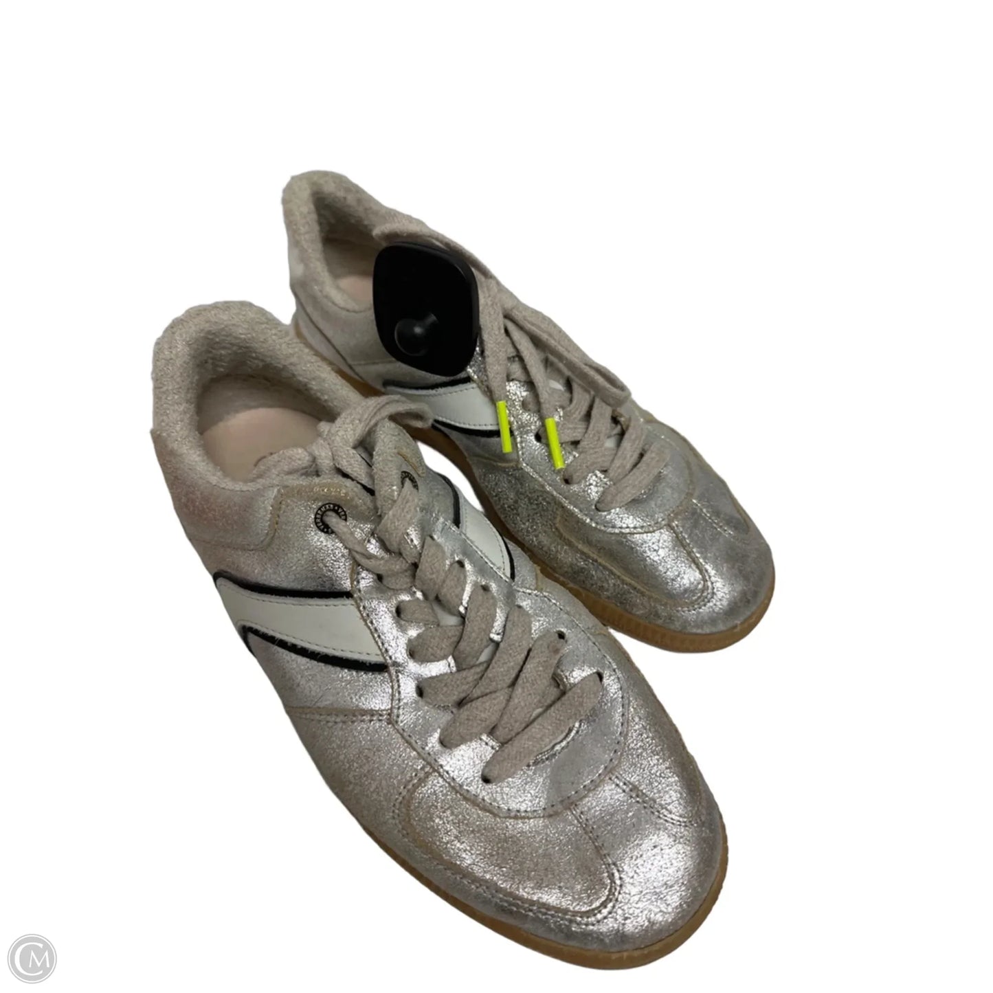 Shoes Sneakers By Cma In Silver, Size: 9
