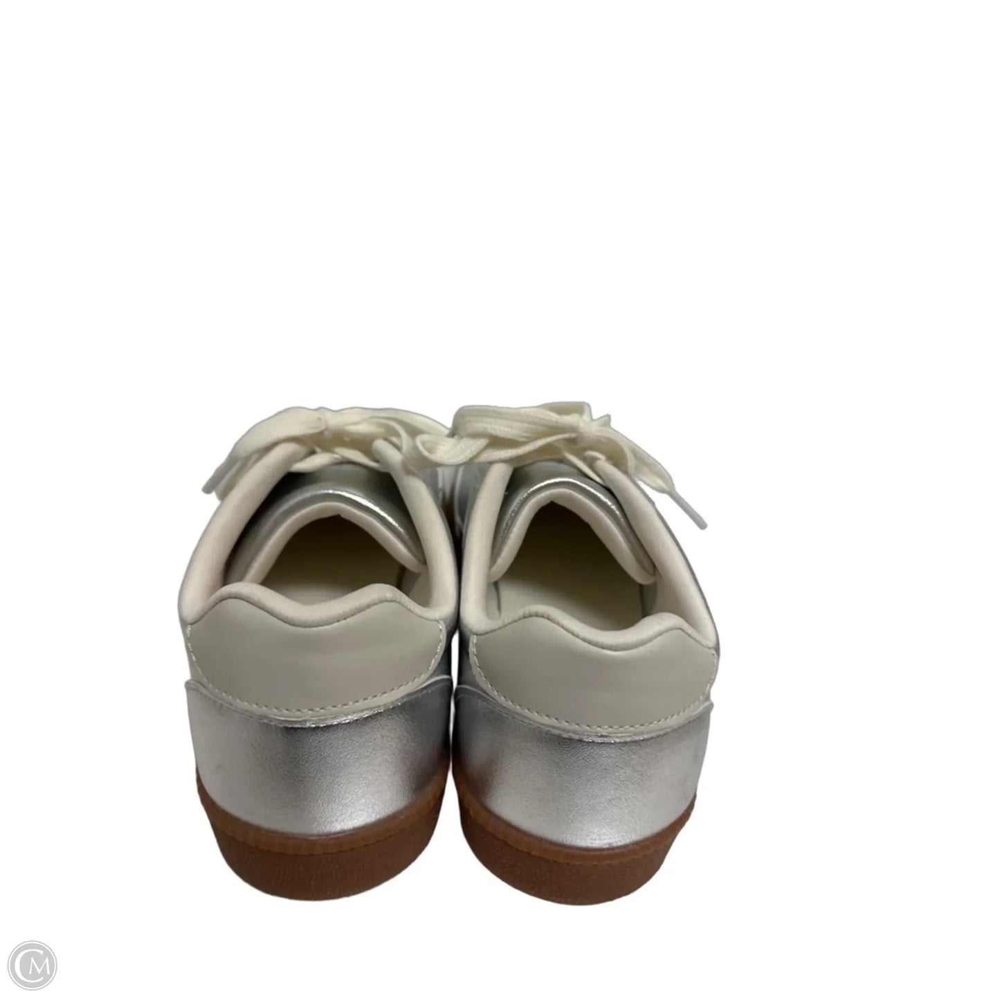 Shoes Sneakers By No Boundaries In Silver, Size: 10