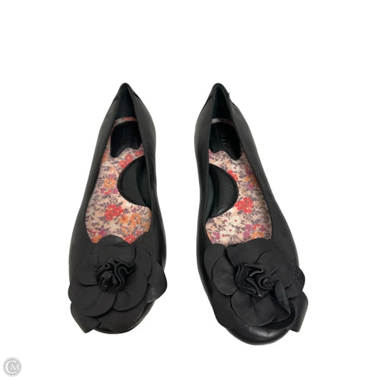 Shoes Flats By Born In Black, Size: 7.5