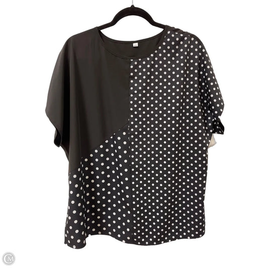 Top Short Sleeve By Clothes Mentor In Polkadot Pattern, Size: 1x