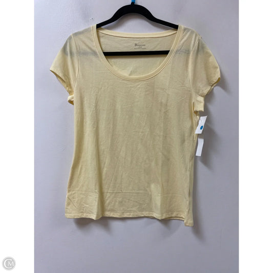 Top Short Sleeve Basic By No Boundaries In Yellow, Size: L