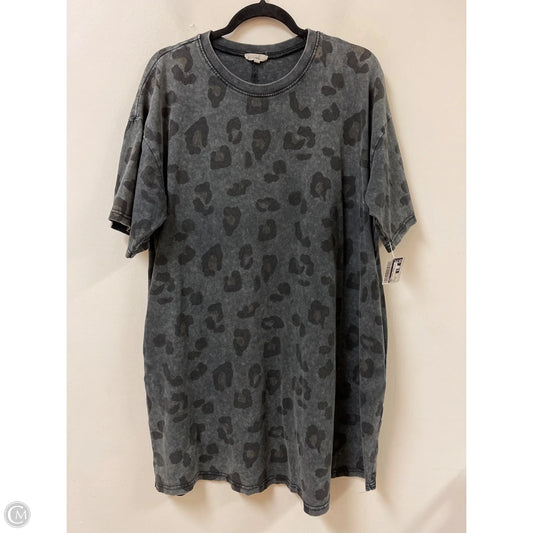 Dress Casual Short By Easel In Grey, Size: 1x