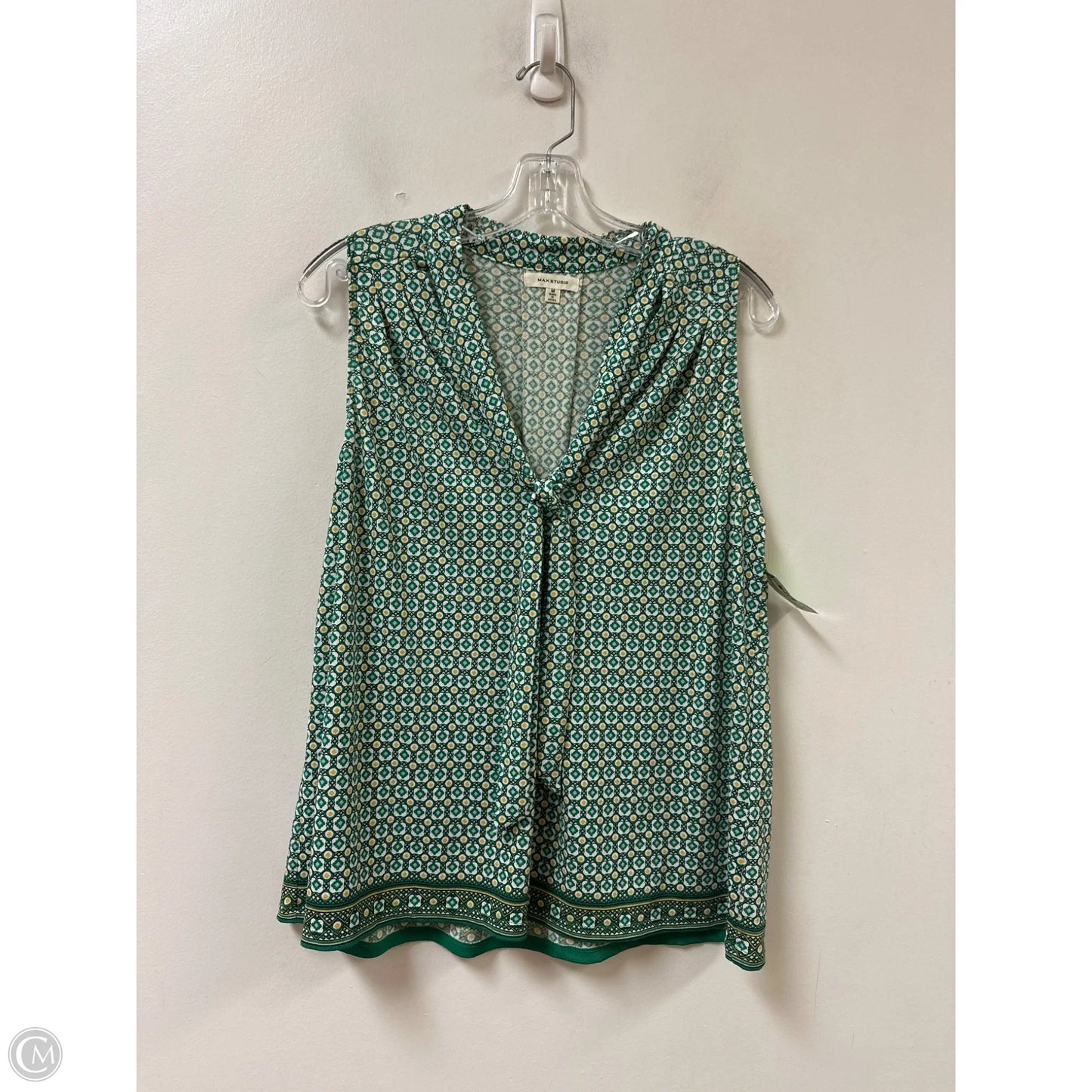 Top Sleeveless By Max Studio In Green, Size: M