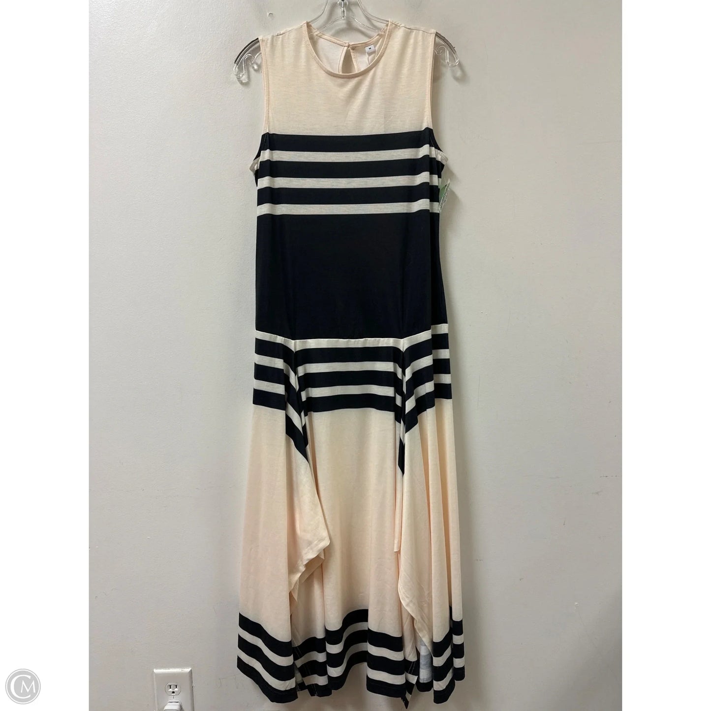 Dress Casual Maxi By Clothes Mentor In Black & Cream, Size: M