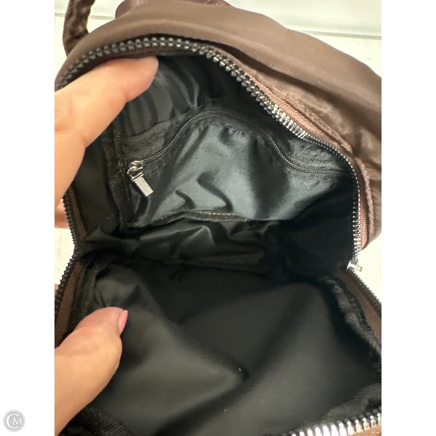 Crossbody By Clothes Mentor, Size: Small