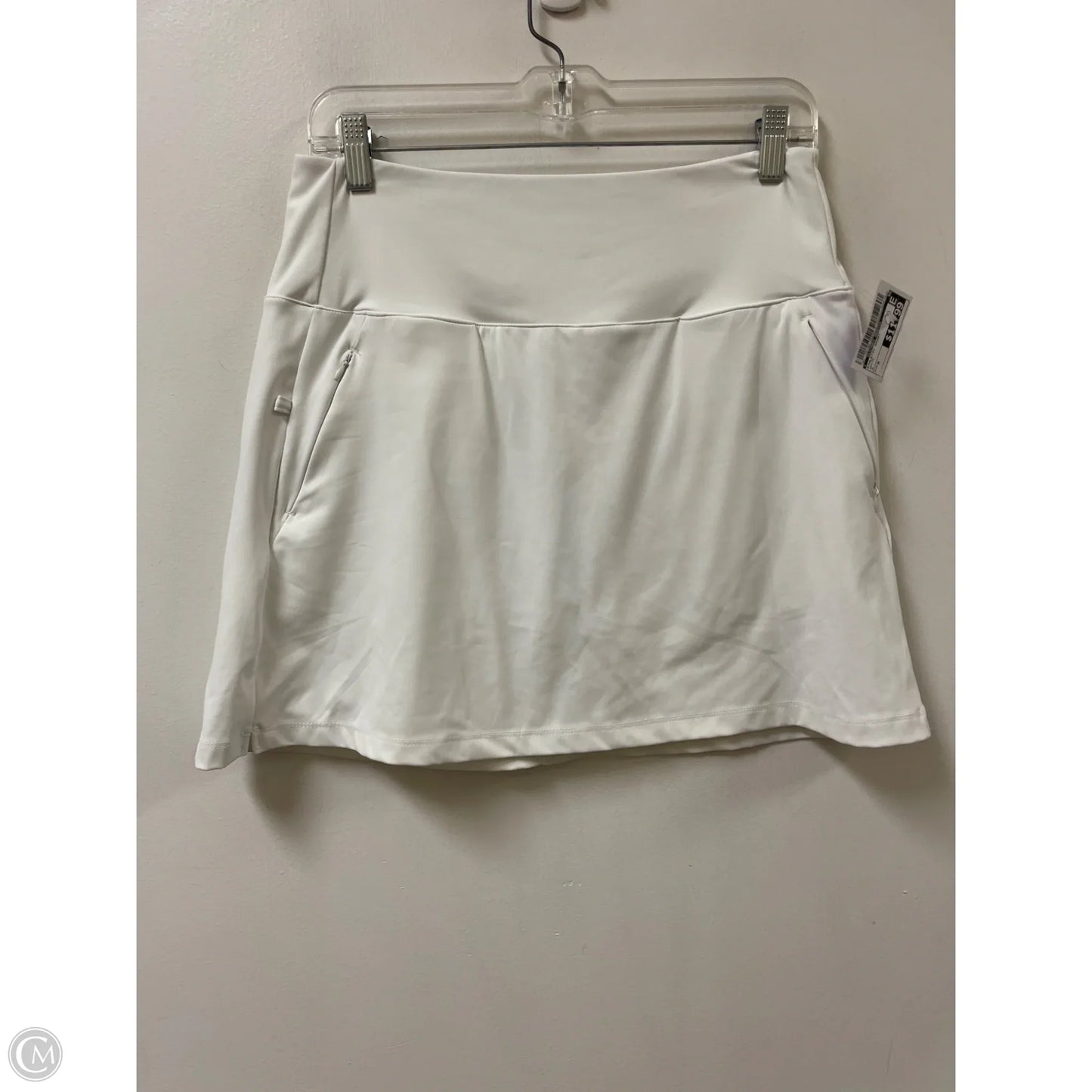 Athletic Skort By Clothes Mentor In White, Size: M