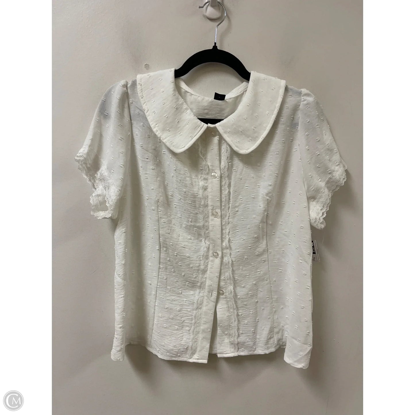 Blouse Short Sleeve By Clothes Mentor In White, Size: Xl
