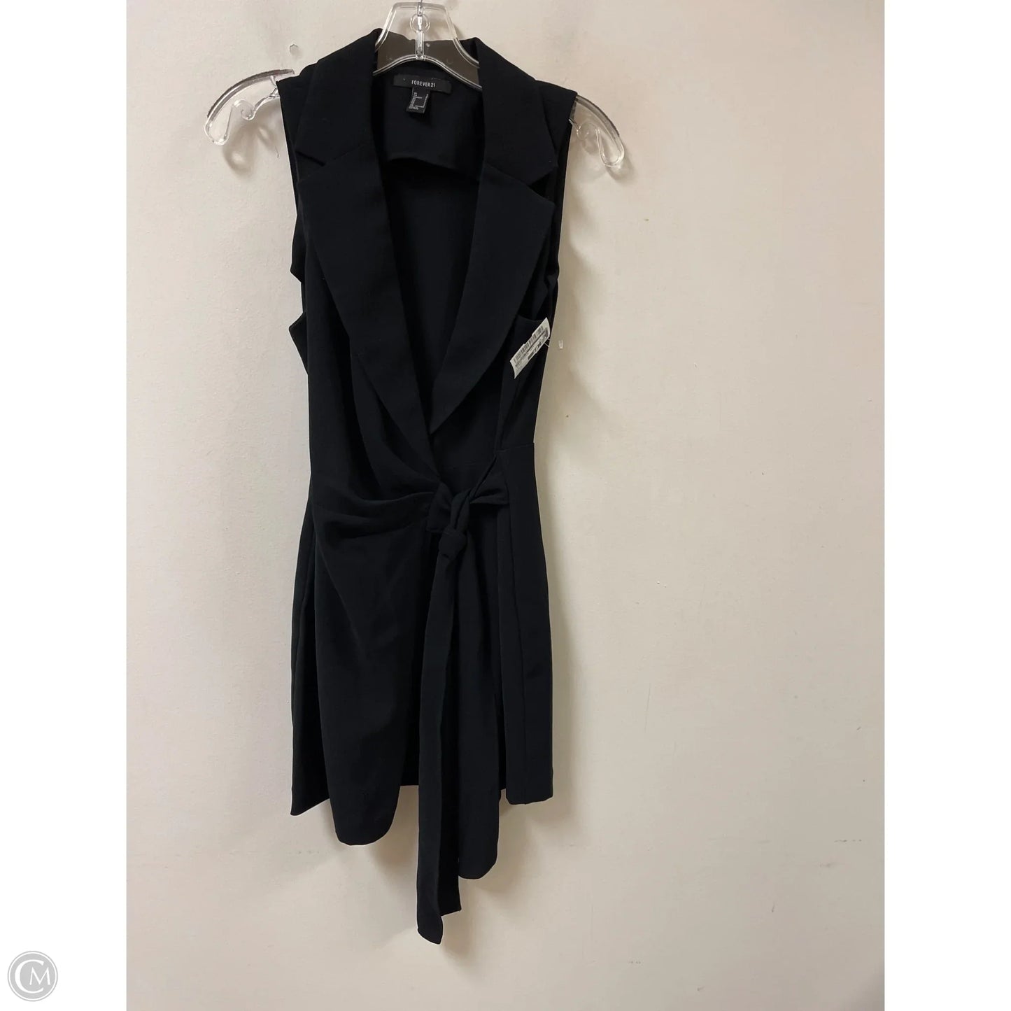Dress Casual Short By Forever 21 In Black, Size: S
