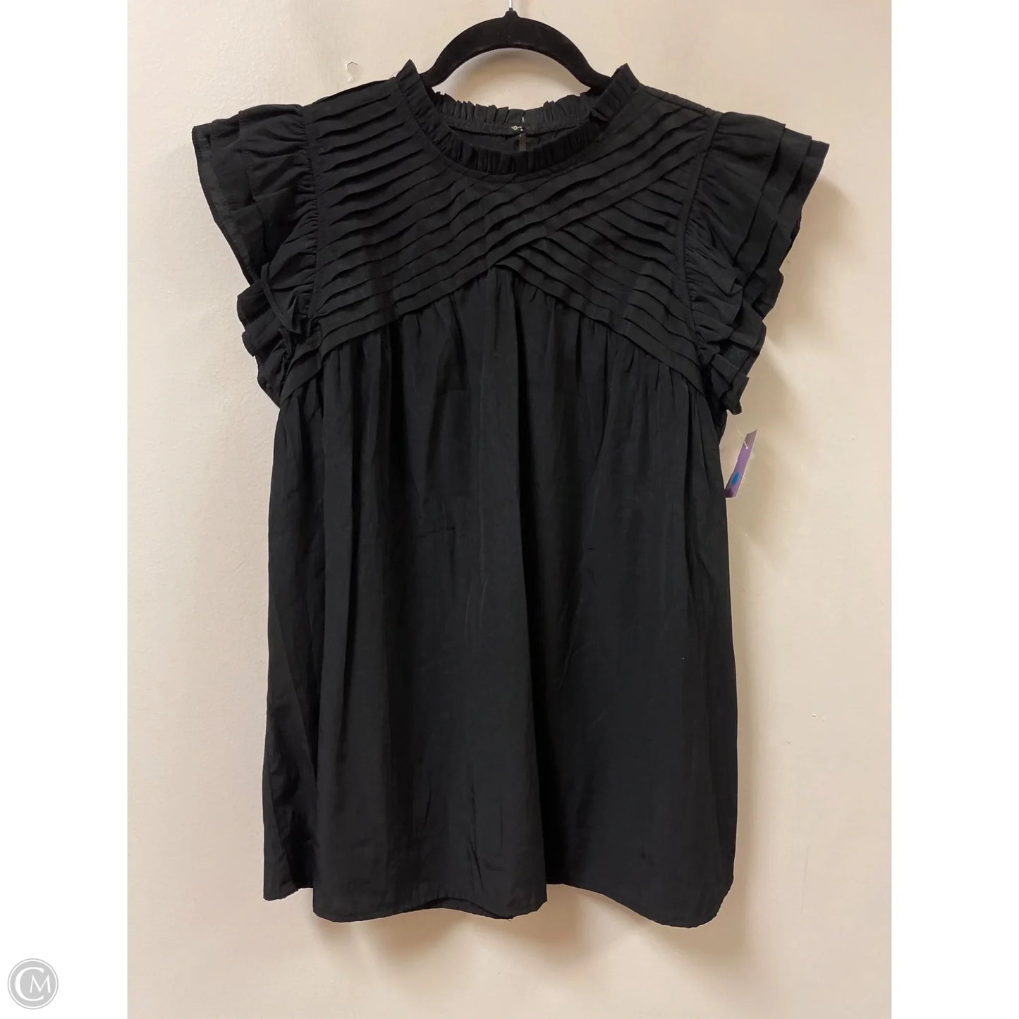 Top Short Sleeve By Clothes Mentor In Black, Size: M