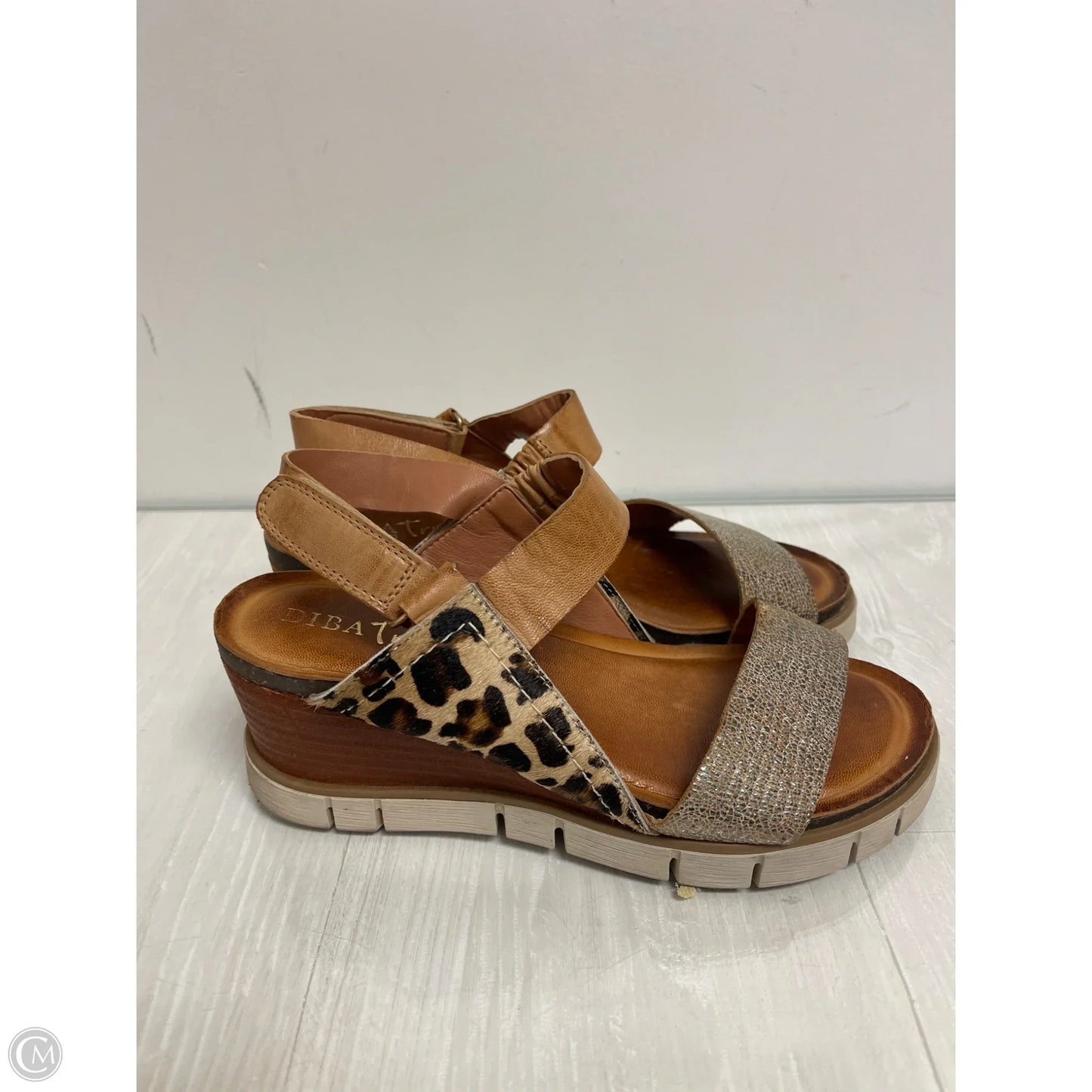 Shoes Heels Wedge By Diba In Gold, Size: 8.5