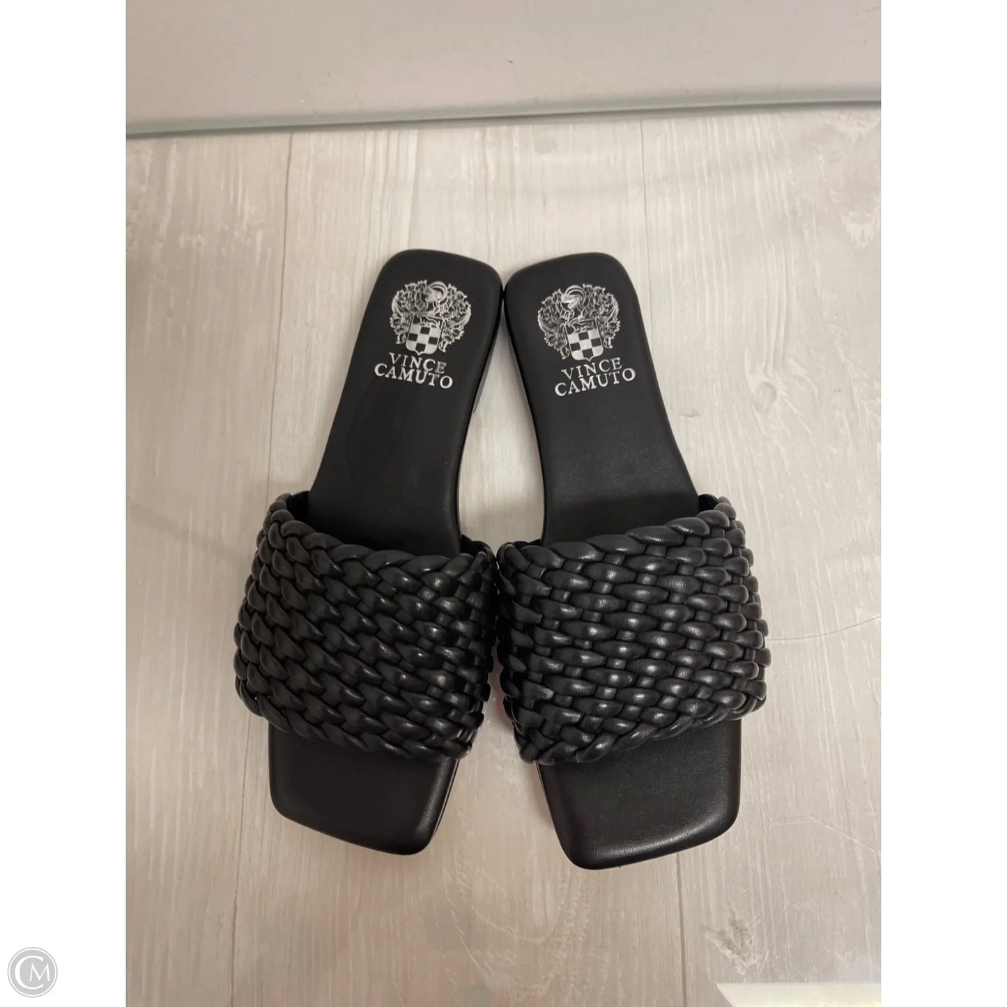 Sandals Flats By Vince Camuto In Black, Size: 7.5