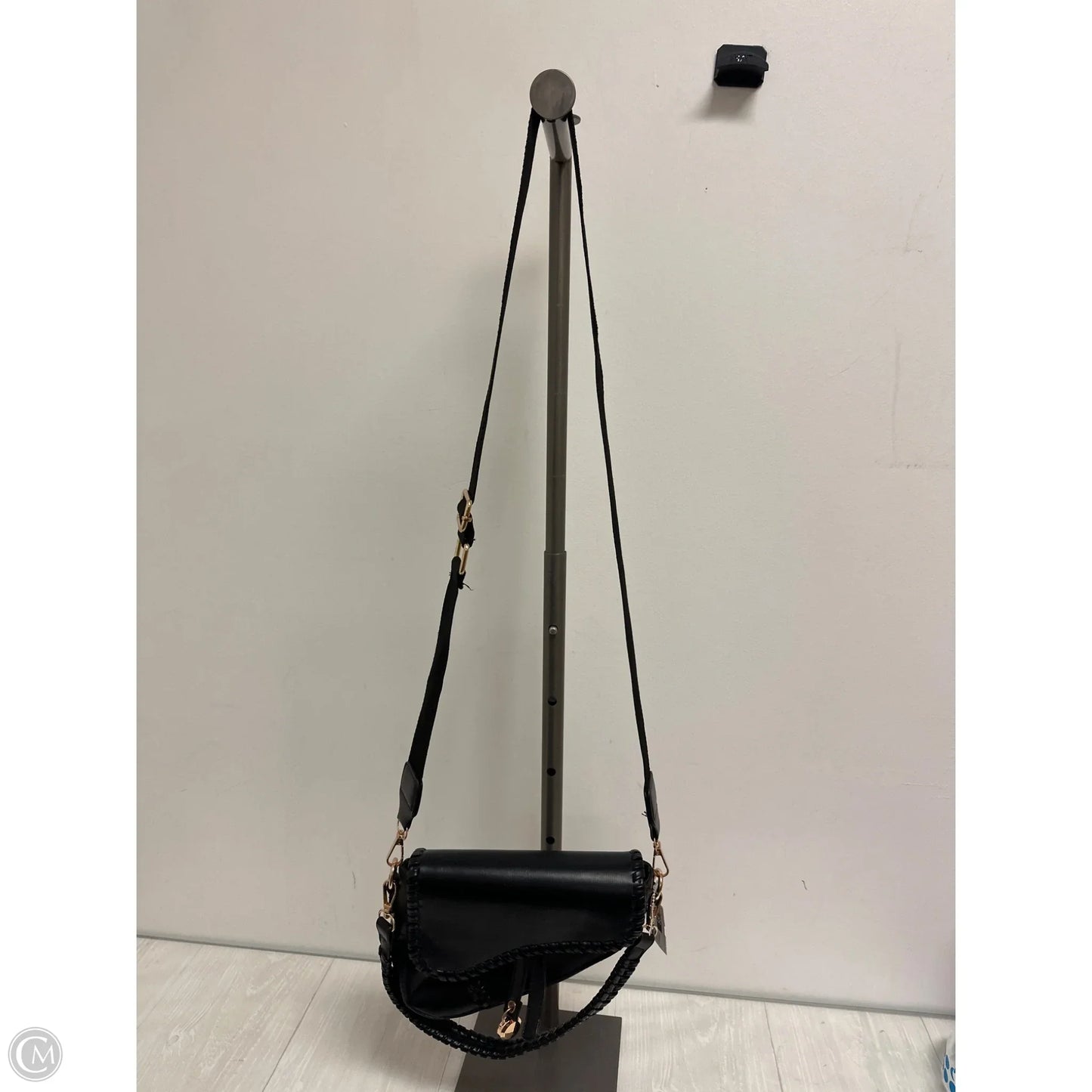 Handbag By Clothes Mentor, Size: Small