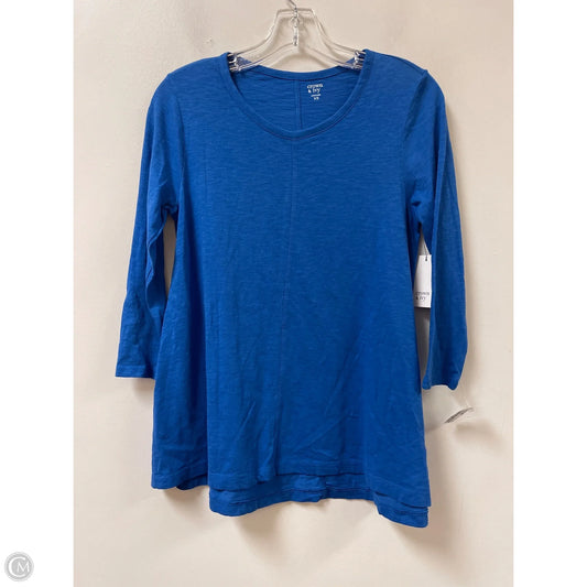 Top Long Sleeve By Crown And Ivy In Blue, Size: Xs