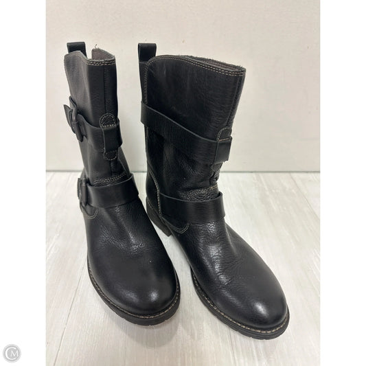 Boots Ankle Flats By Clothes Mentor In Black, Size: 7.5