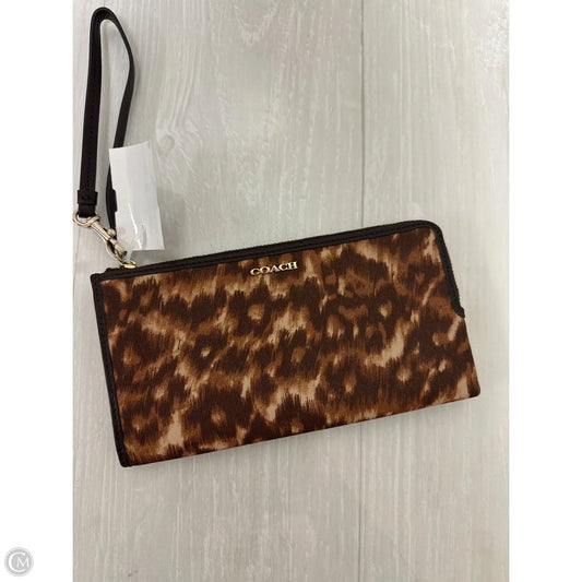 Wristlet Designer By Coach, Size: Medium