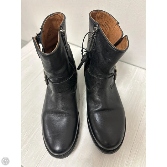 Boots Designer By Frye In Black, Size: 9.5