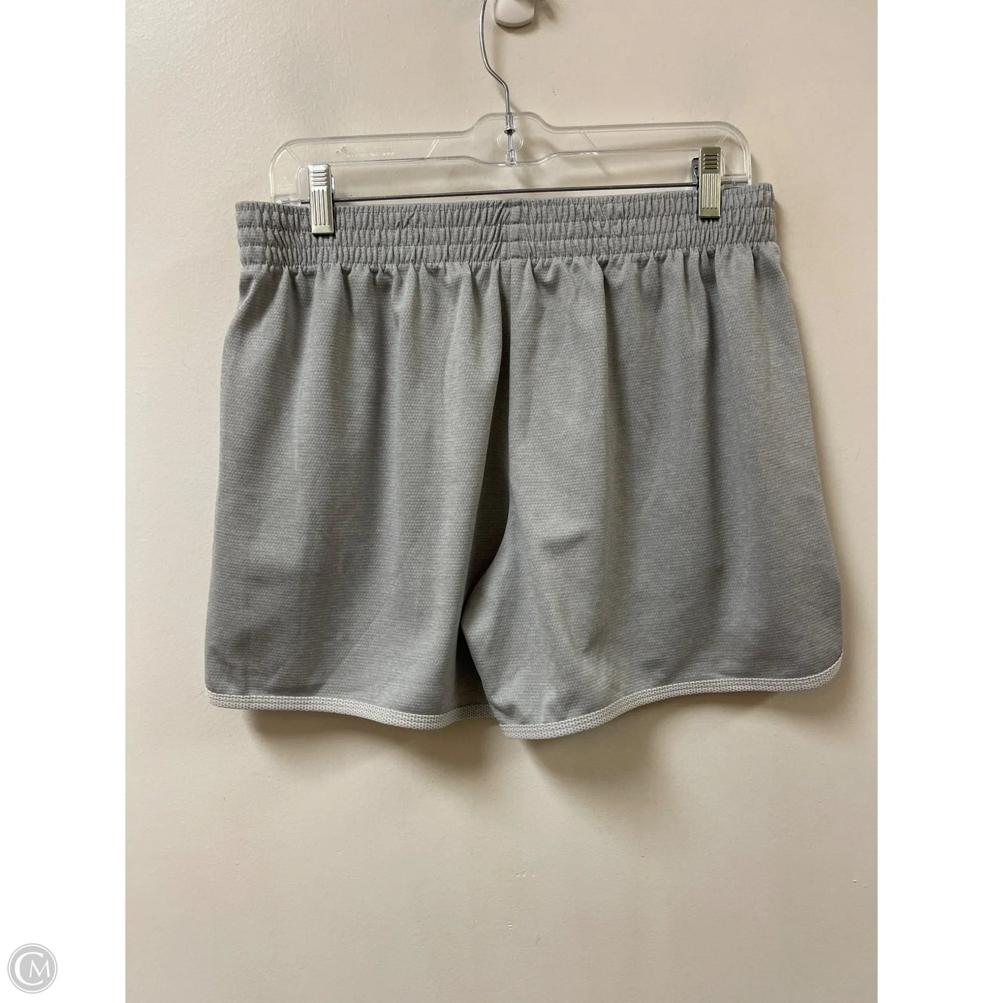 Athletic Shorts By Champion In Grey, Size: L