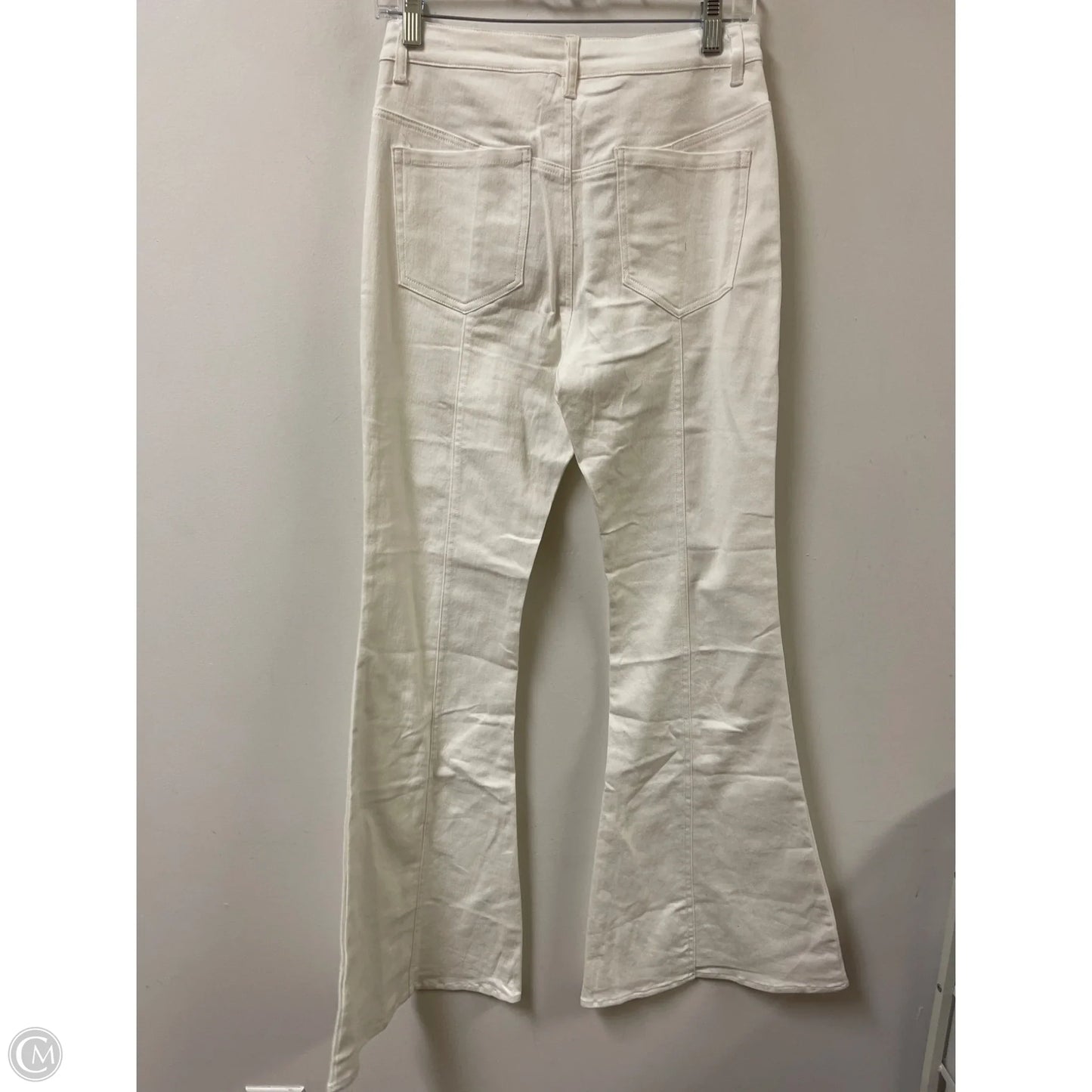 Jeans Flared By Entro In White Denim, Size: 4