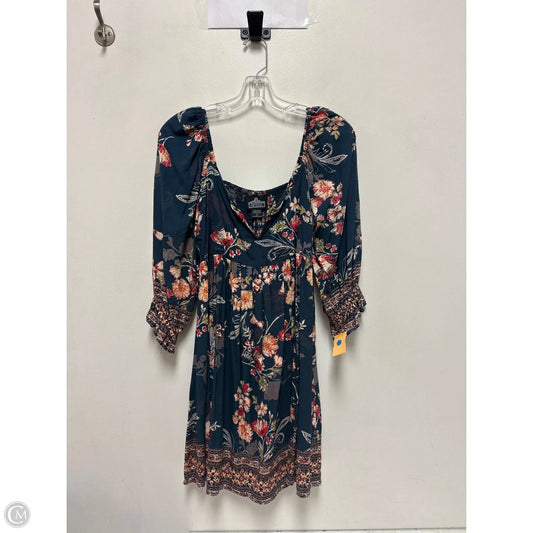 Dress Casual Short By Angie In Floral Print, Size: L