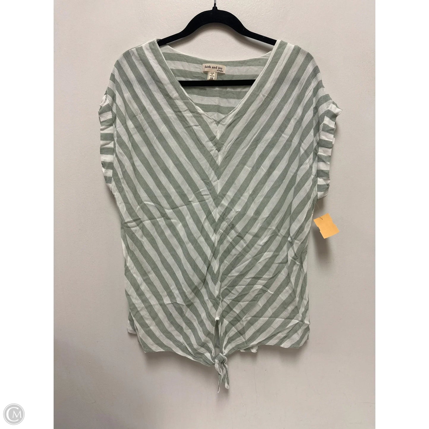 Top Short Sleeve By Faith And Joy In Green & White, Size: 3x