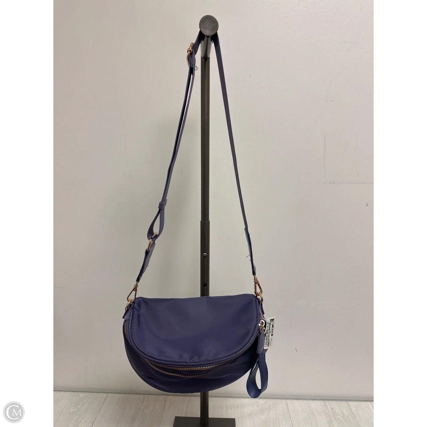 Crossbody By Clothes Mentor, Size: Large